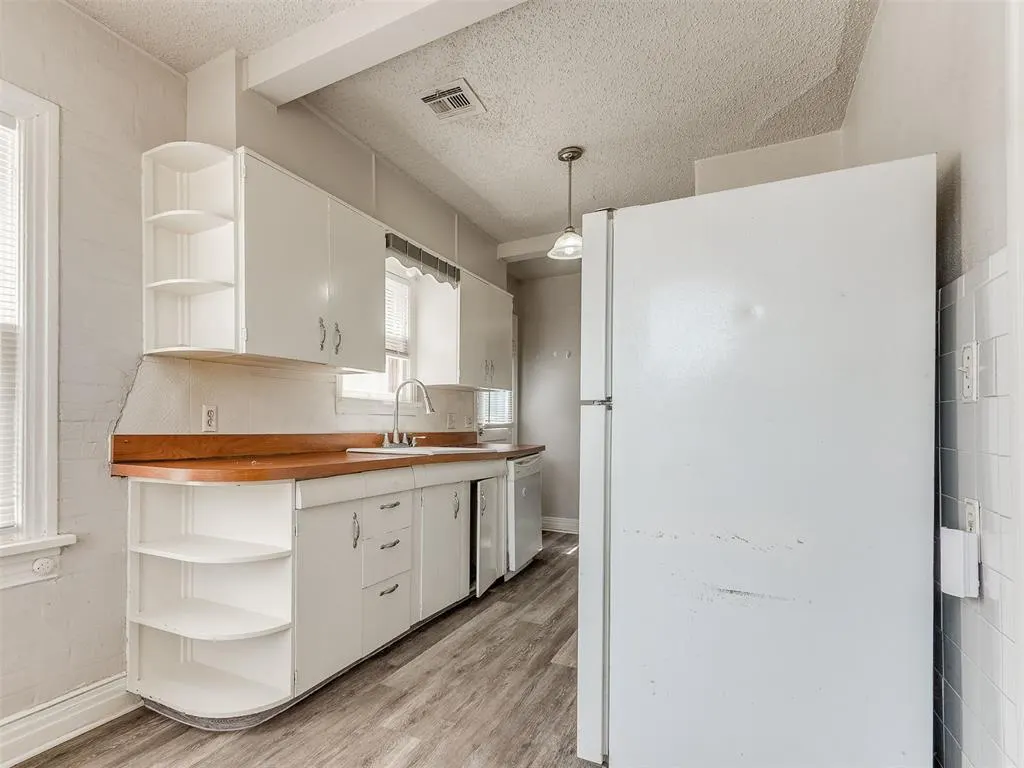 Photo 13 — 2604 NW 24th Street, Oklahoma City, OK 73107