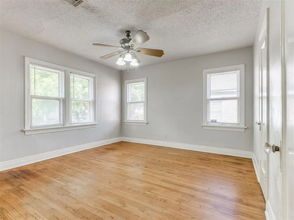 Photo 19 — 2604 NW 24th Street, Oklahoma City, OK 73107