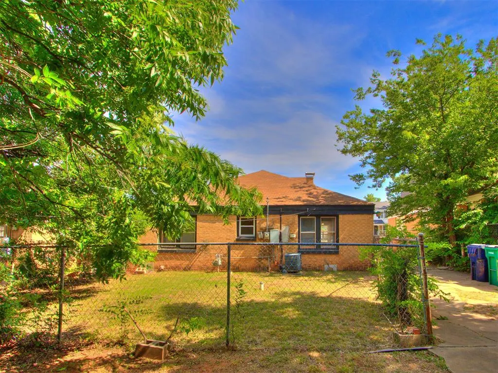 Photo 31 — 2604 NW 24th Street, Oklahoma City, OK 73107