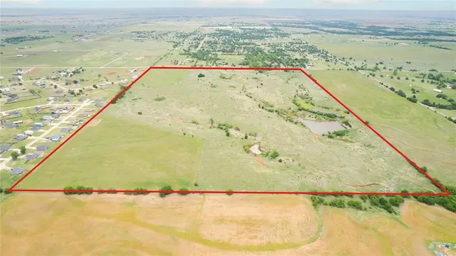 Photo 2 — NE Arrowhead Road, Piedmont, OK 73099