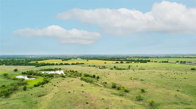 Photo 3 — NE Arrowhead Road, Piedmont, OK 73099
