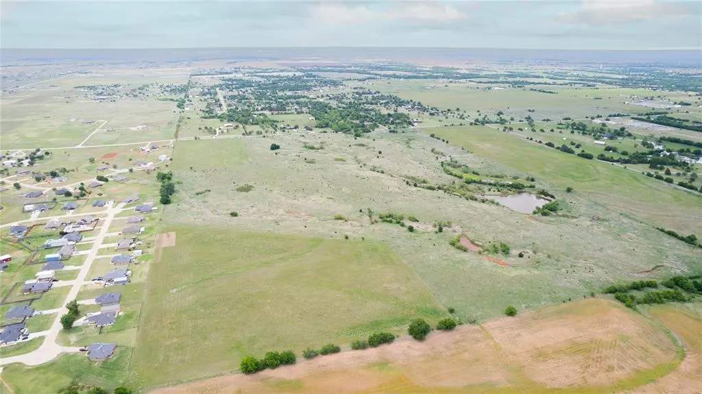 Photo 10 — NE Arrowhead Road, Piedmont, OK 73099