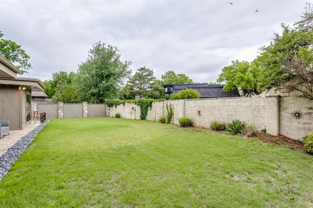 Photo 42 — 2933 Browne Stone Road, Oklahoma City, OK 73120