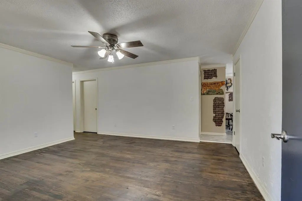 Photo 4 — 1102 Yuhoma Drive, Yukon, OK 73099