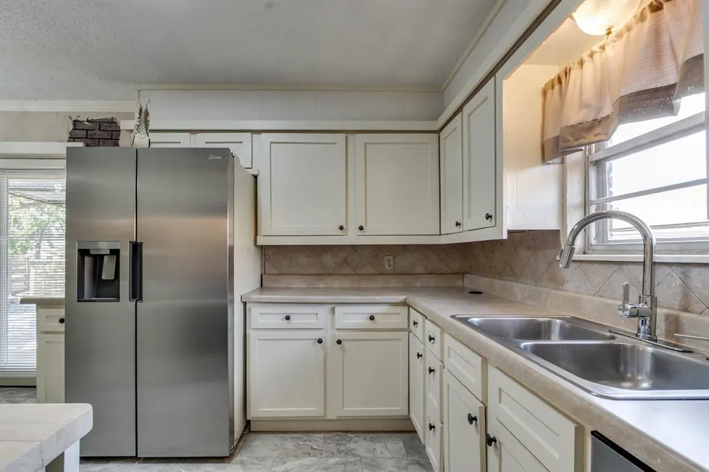 Photo 11 — 1102 Yuhoma Drive, Yukon, OK 73099
