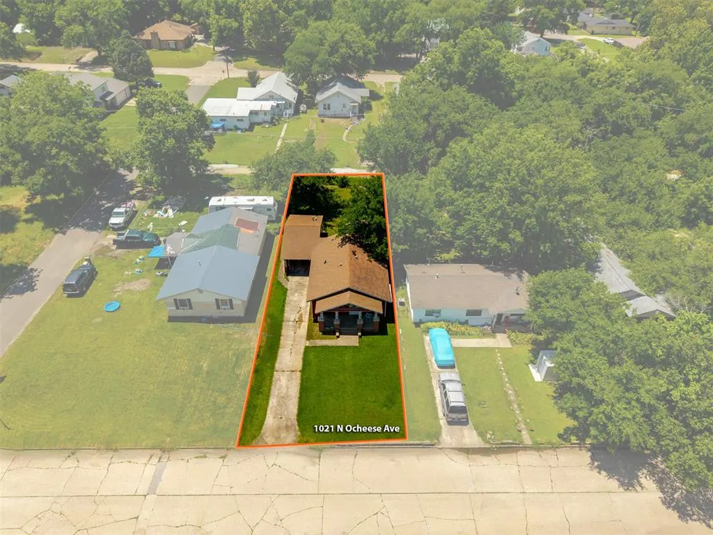 Photo 2 — 1021 S Ocheese Avenue, Wewoka, OK 74884