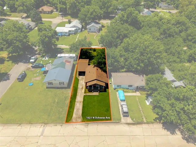 Photo 2 — 1021 S Ocheese Avenue, Wewoka, OK 74884