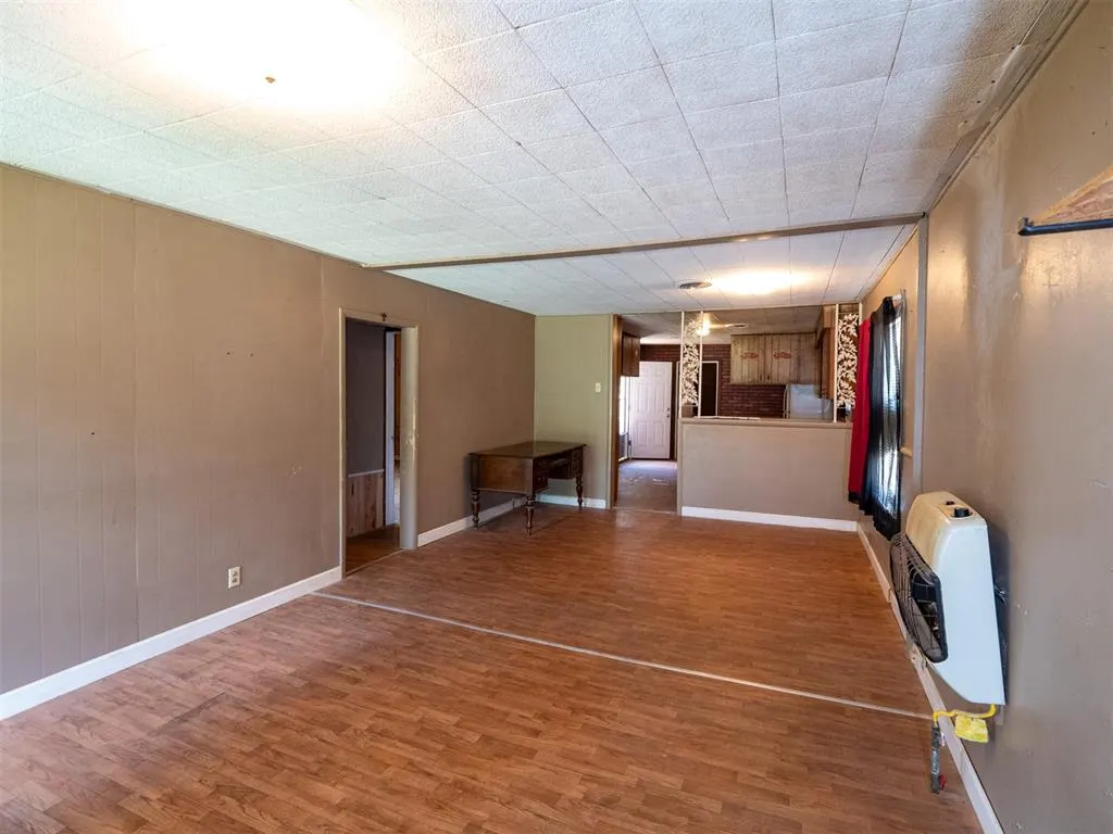 Photo 13 — 1021 S Ocheese Avenue, Wewoka, OK 74884