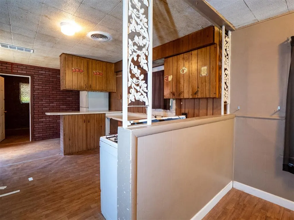 Photo 19 — 1021 S Ocheese Avenue, Wewoka, OK 74884