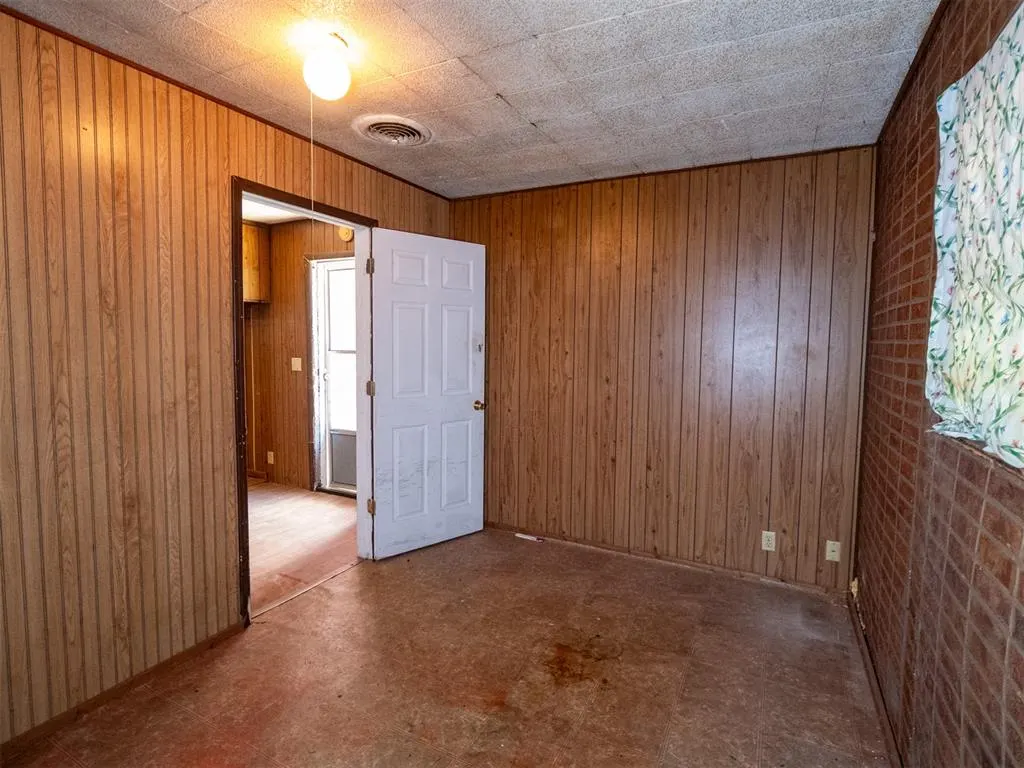 Photo 24 — 1021 S Ocheese Avenue, Wewoka, OK 74884