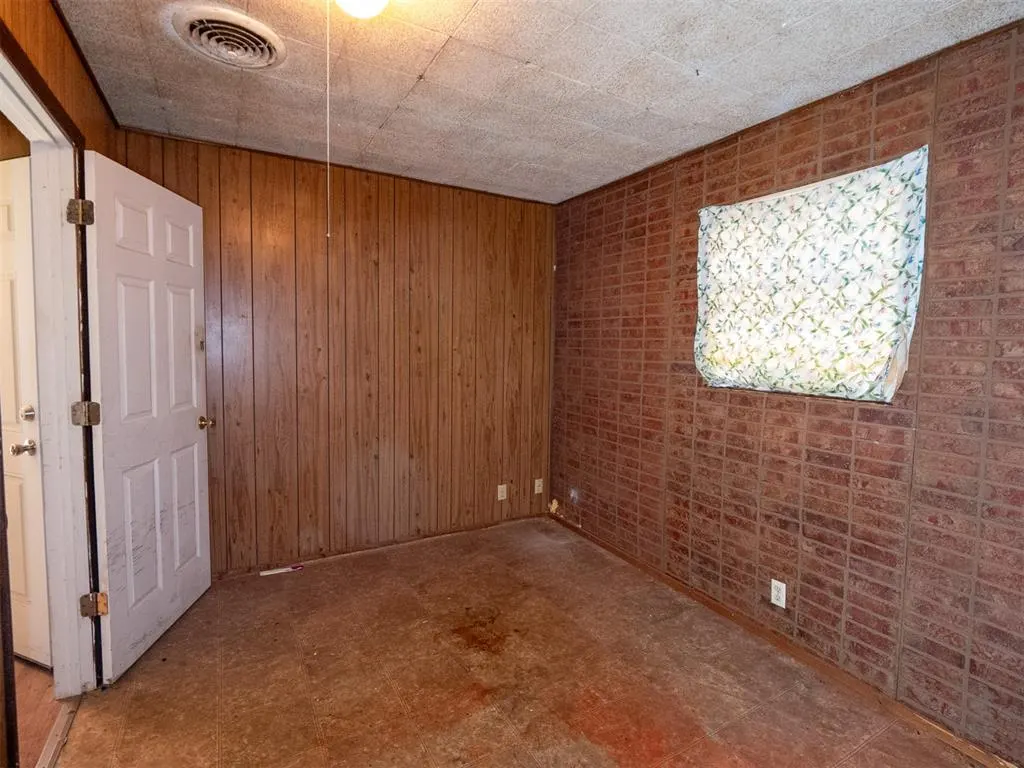 Photo 25 — 1021 S Ocheese Avenue, Wewoka, OK 74884