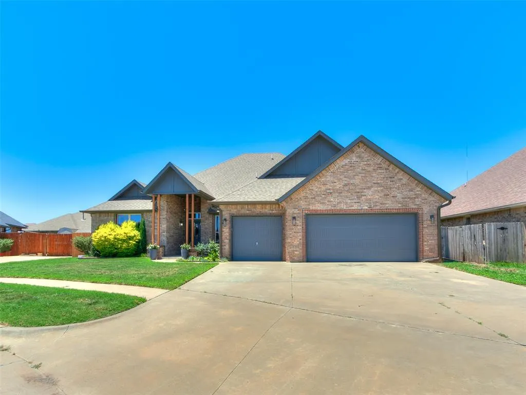 Photo 3 — 5325 Shearwater Court, Oklahoma City, OK 73179
