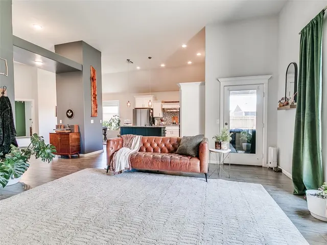 Photo 8 — 5325 Shearwater Court, Oklahoma City, OK 73179