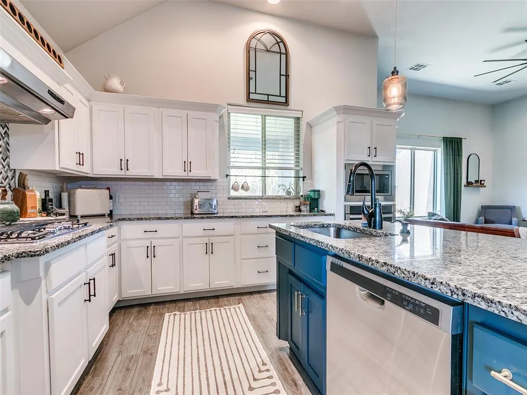 Photo 17 — 5325 Shearwater Court, Oklahoma City, OK 73179
