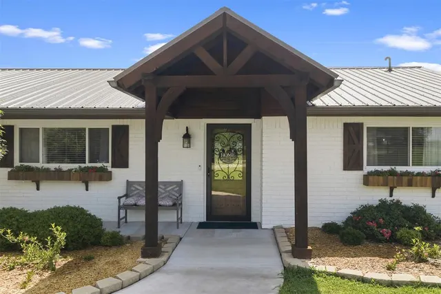 Photo 3 — 27766 Hershal Smith Road, Blanchard, OK 73010