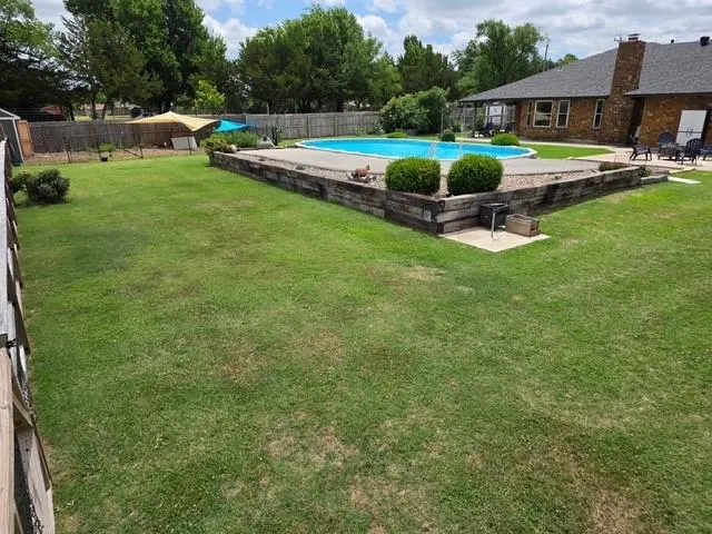 Photo 2 — 15013 NE 36th Street, Choctaw, OK 73020