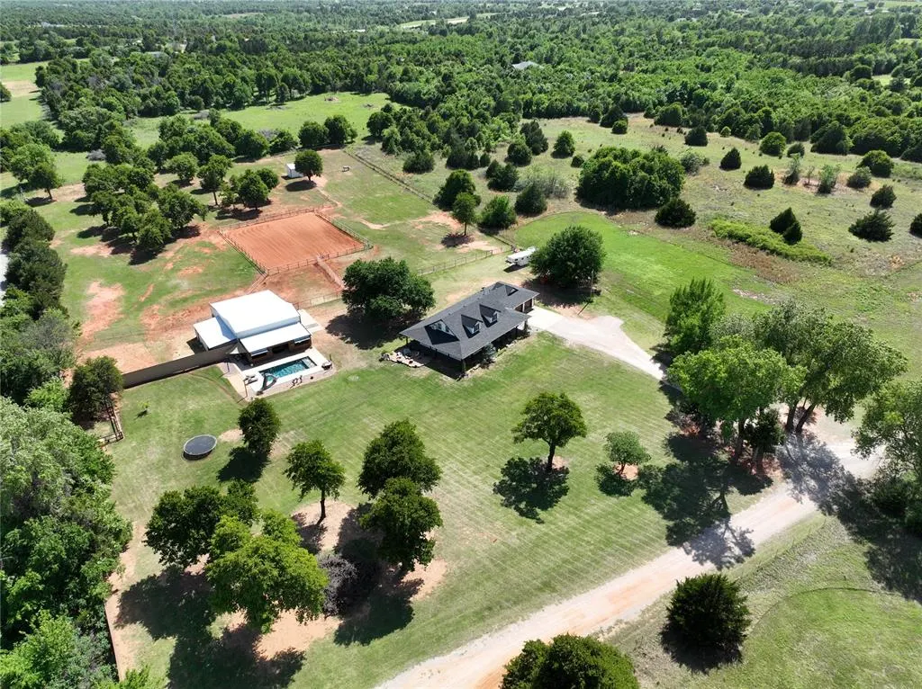 Photo 8 — 3516 NW 6th Street, Newcastle, OK 73065