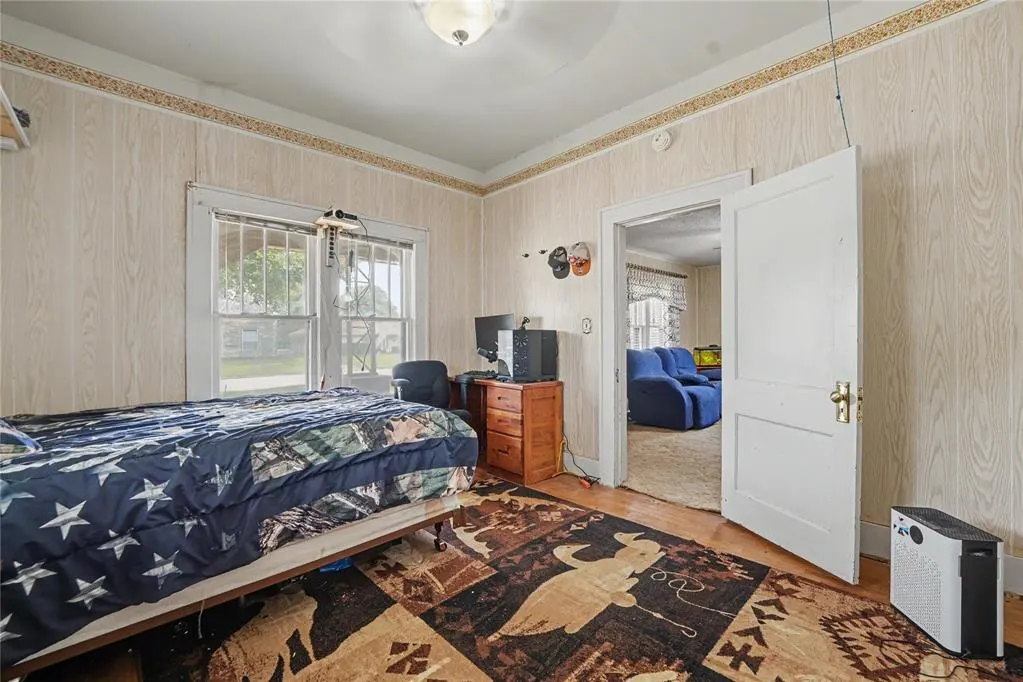 Photo 30 — 110 S Stephens, Hobart, OK 73651