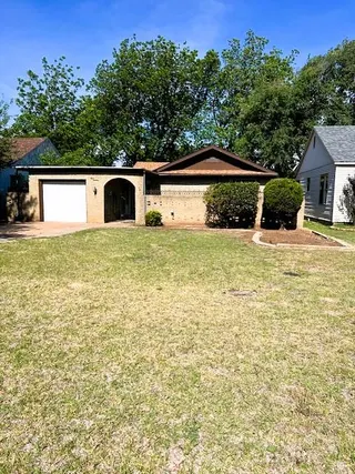 Sold home at 413 N Washington Street