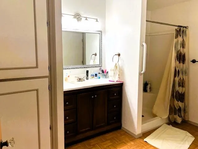 Photo 44 — 413 N Washington Street, Hobart, OK 73651