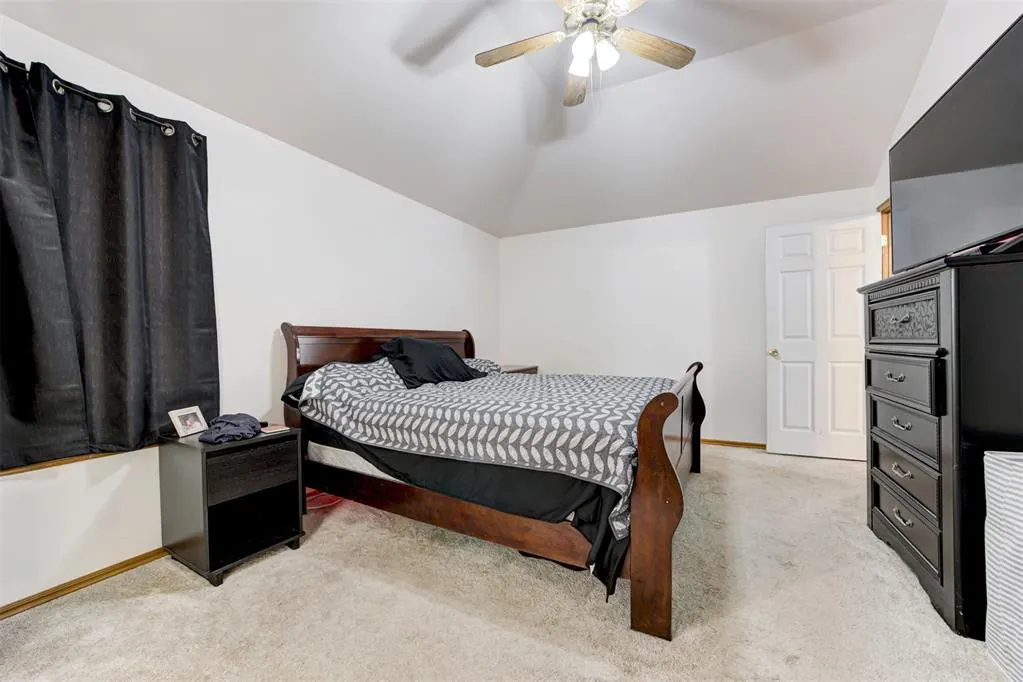 Photo 16 — 15612 Sandstone Terrace, Oklahoma City, OK 73170