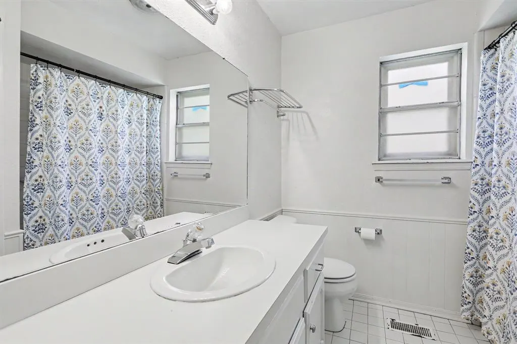 Photo 13 — 2721 Forest Oaks Circle, Norman, OK 73071