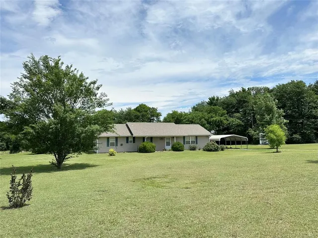 Photo 2 — 44504 Benson Park Road, Shawnee, OK 74801