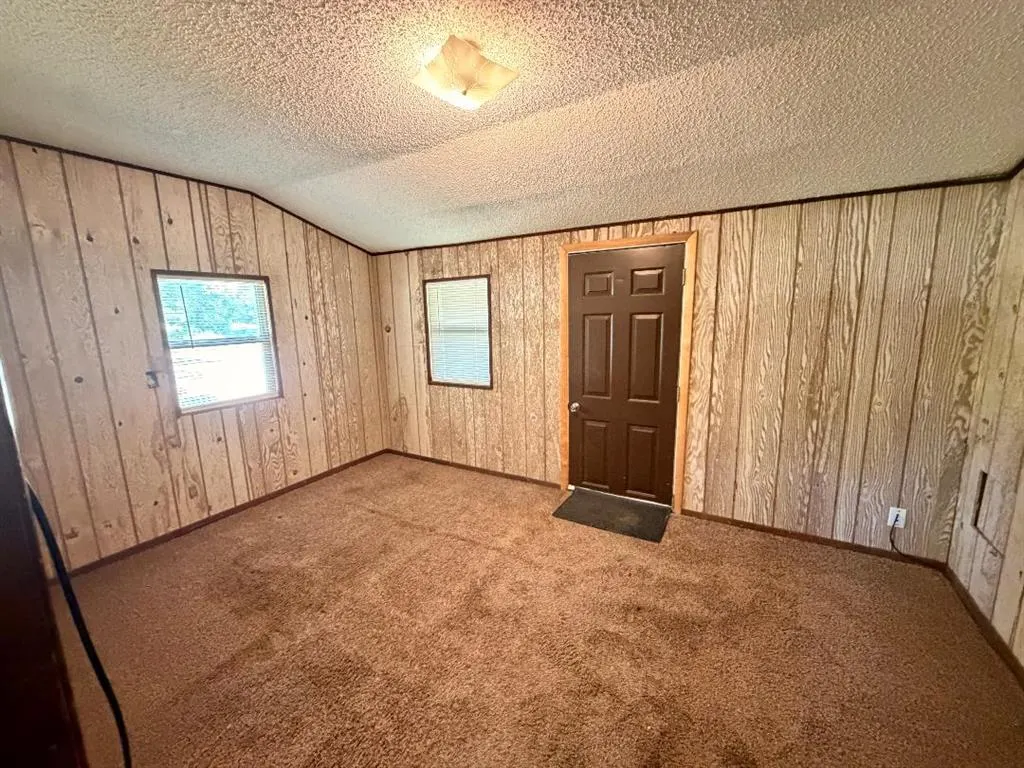 Photo 8 — 807 E Kean Street, Wynnewood, OK 73098
