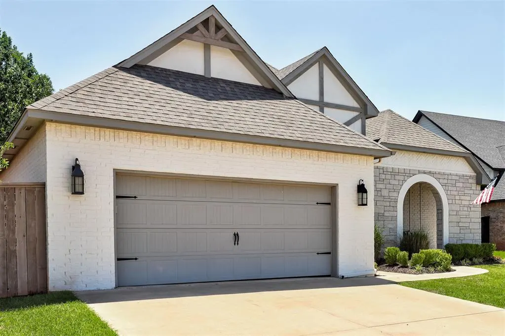 Photo 3 — 19104 Windy Way Road, Edmond, OK 73012