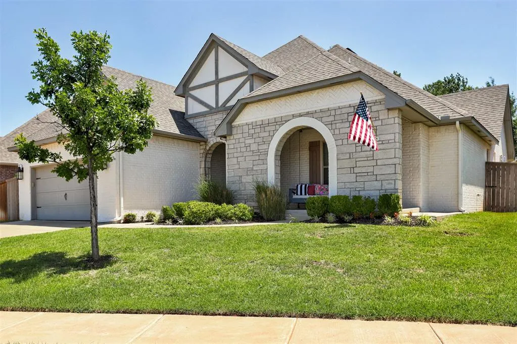 Photo 4 — 19104 Windy Way Road, Edmond, OK 73012