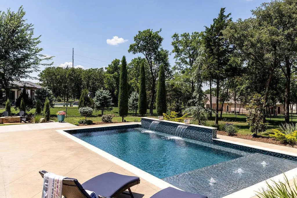 Photo 3 — 10017 NE 146th Street, Jones, OK 73049