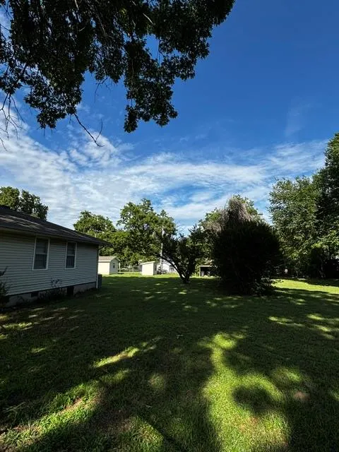 Photo 2 — 302 S 9th Street, Okemah, OK 74859