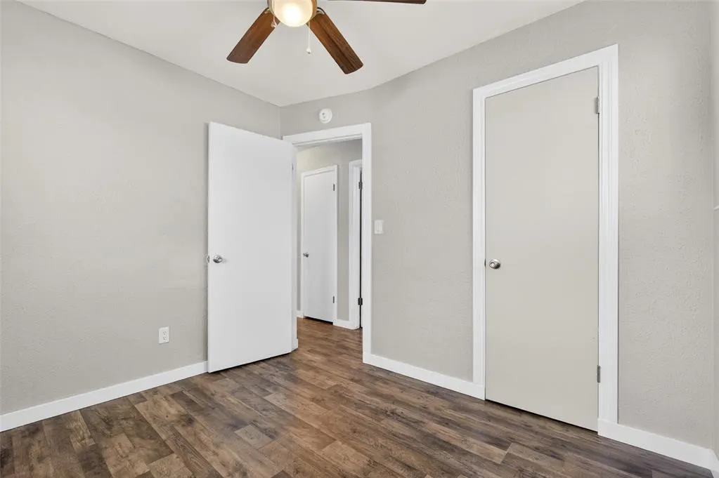 Photo 16 — 901 SW 3rd Street, Moore, OK 73160