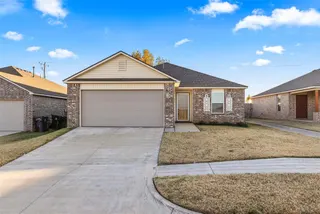 Sold home at 11712 NW 94th Street