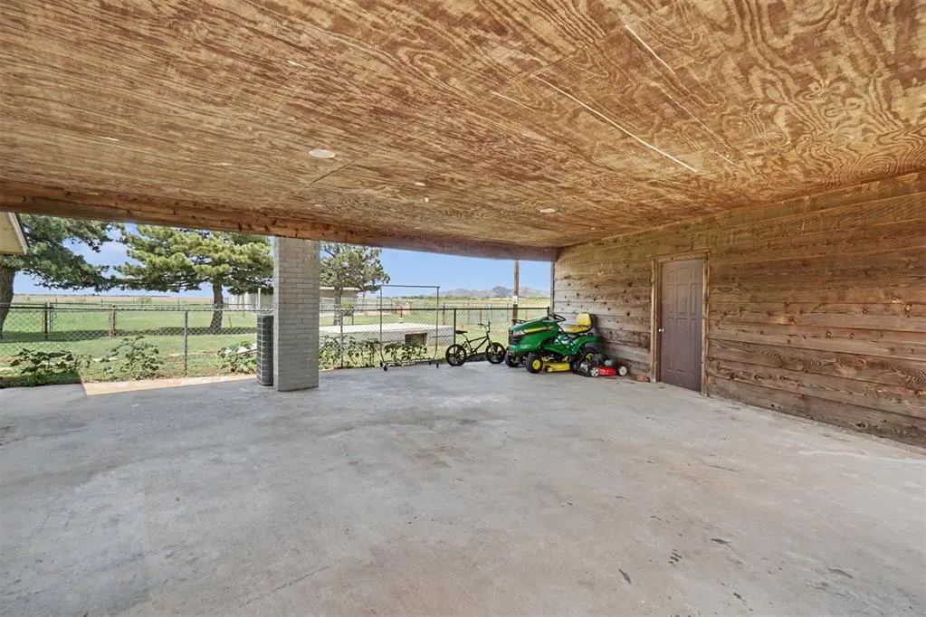 Photo 40 — 21145 Us Highway 62, Headrick, OK 73549