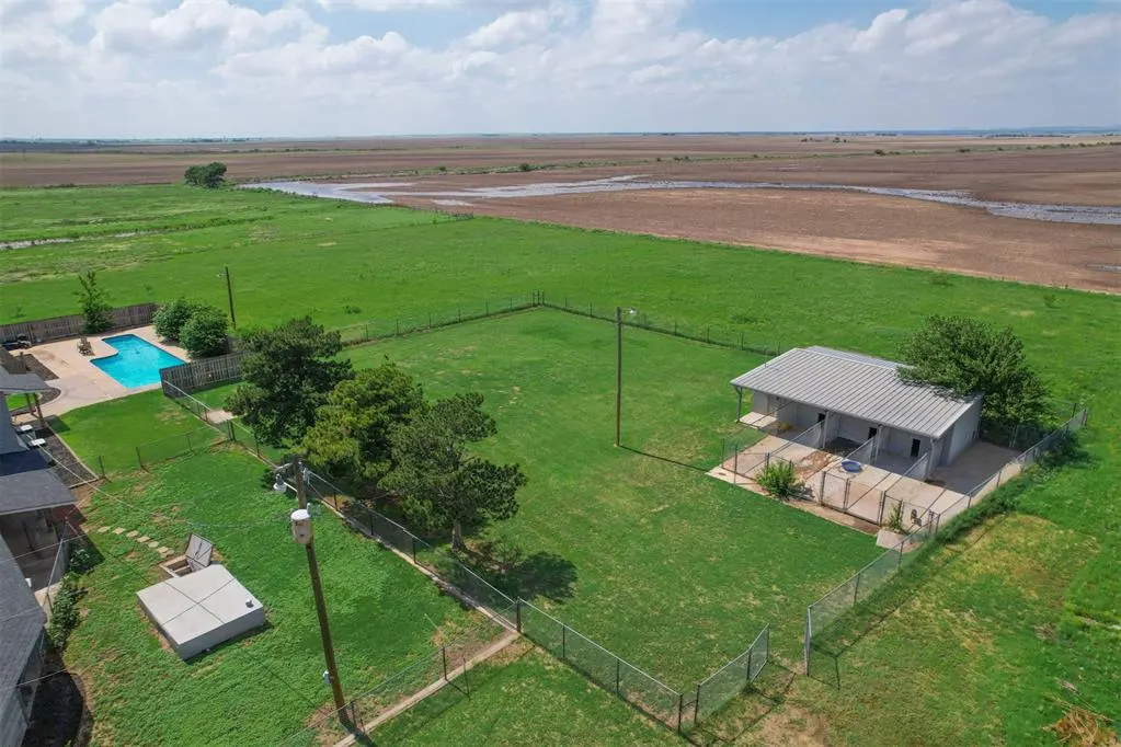 Photo 44 — 21145 Us Highway 62, Headrick, OK 73549