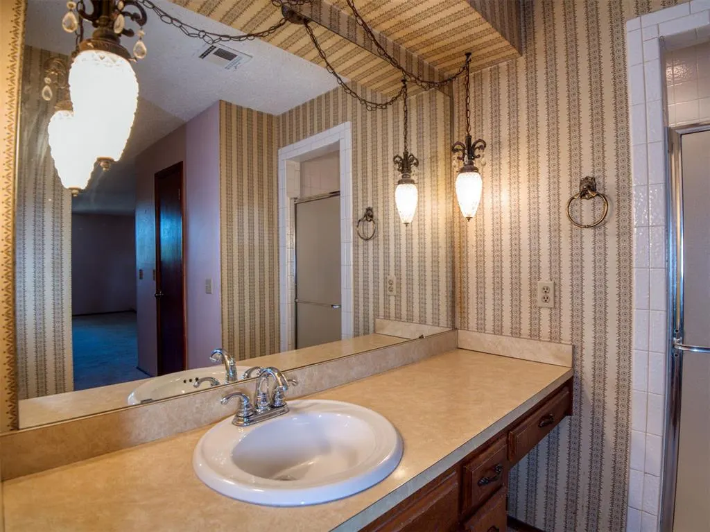Photo 38 — 1219 Heritage Drive, El Reno, OK 73036