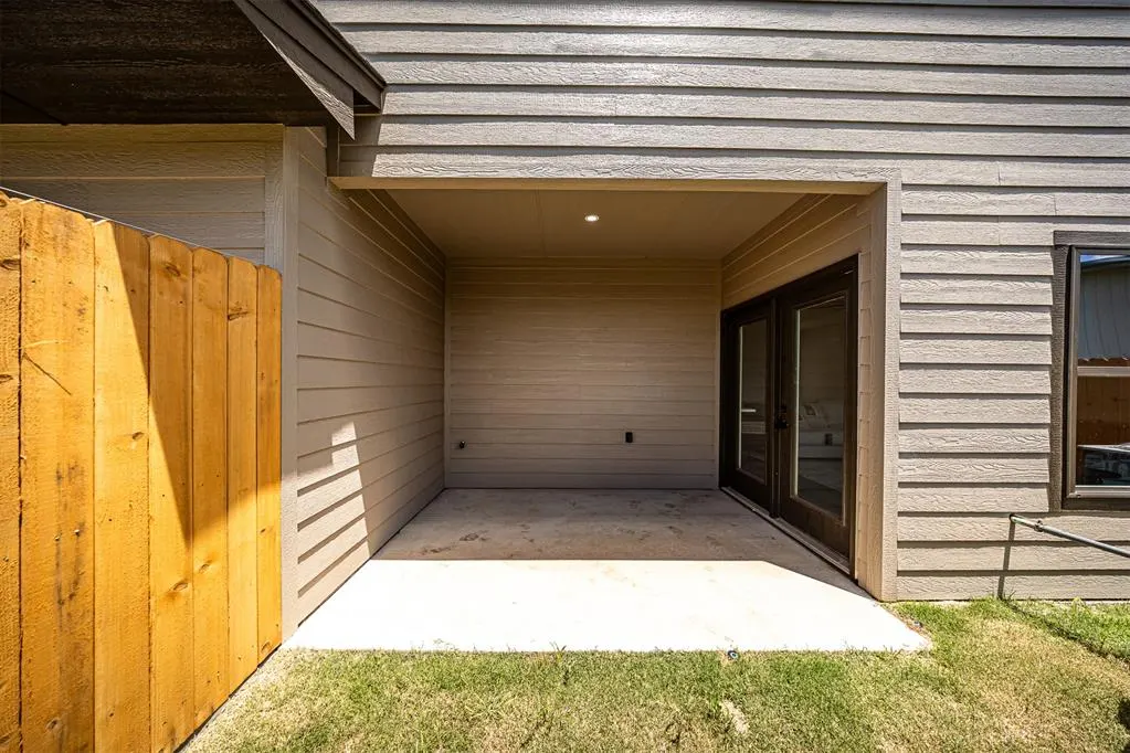 Photo 6 — 6716 NW Willow Wood Loop, Lawton, OK 73505