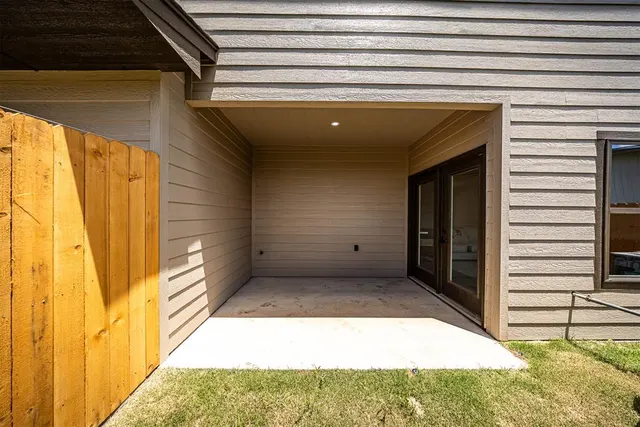 Photo 6 — 6716 NW Willow Wood Loop, Lawton, OK 73505