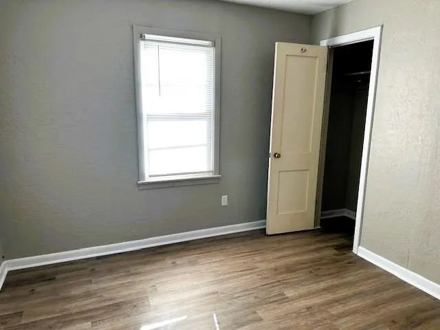 Photo 8 — 605 N Lowe Street, Hobart, OK 73651