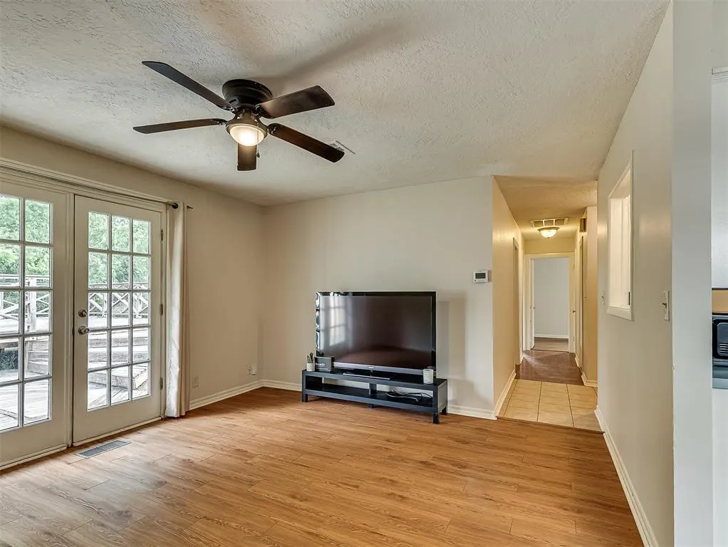Photo 5 — 1511 Avondale Drive, Norman, OK 73069