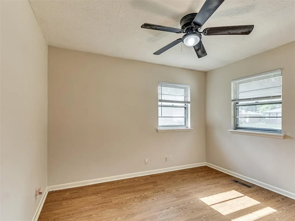 Photo 9 — 1511 Avondale Drive, Norman, OK 73069