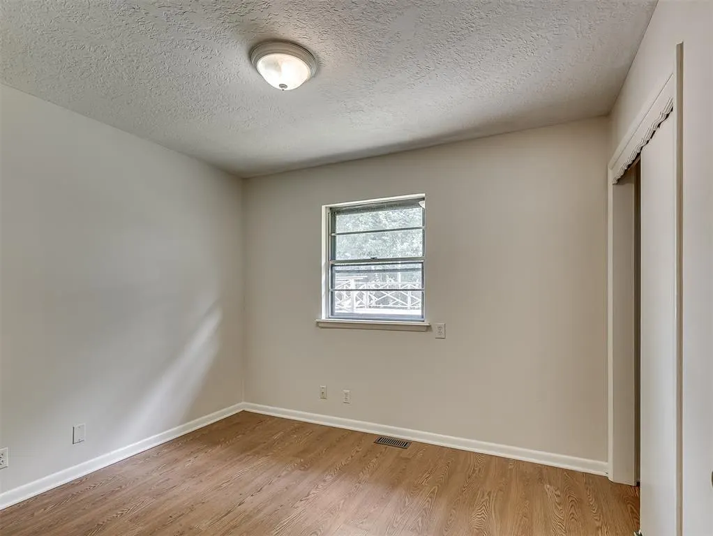 Photo 14 — 1511 Avondale Drive, Norman, OK 73069