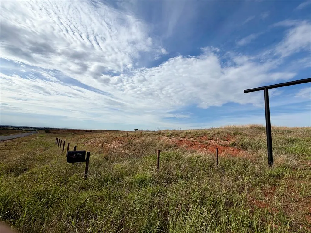 Photo 2 — 203128 E 780 Road, Leedey, OK 73654