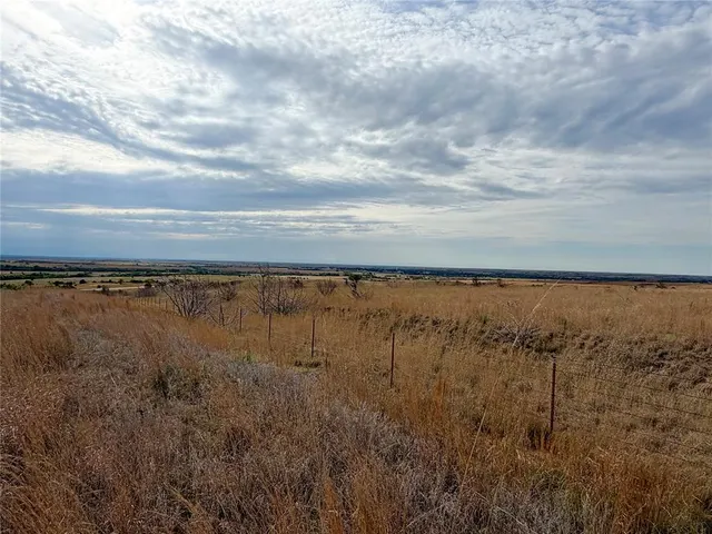 Photo 3 — 203128 E 780 Road, Leedey, OK 73654