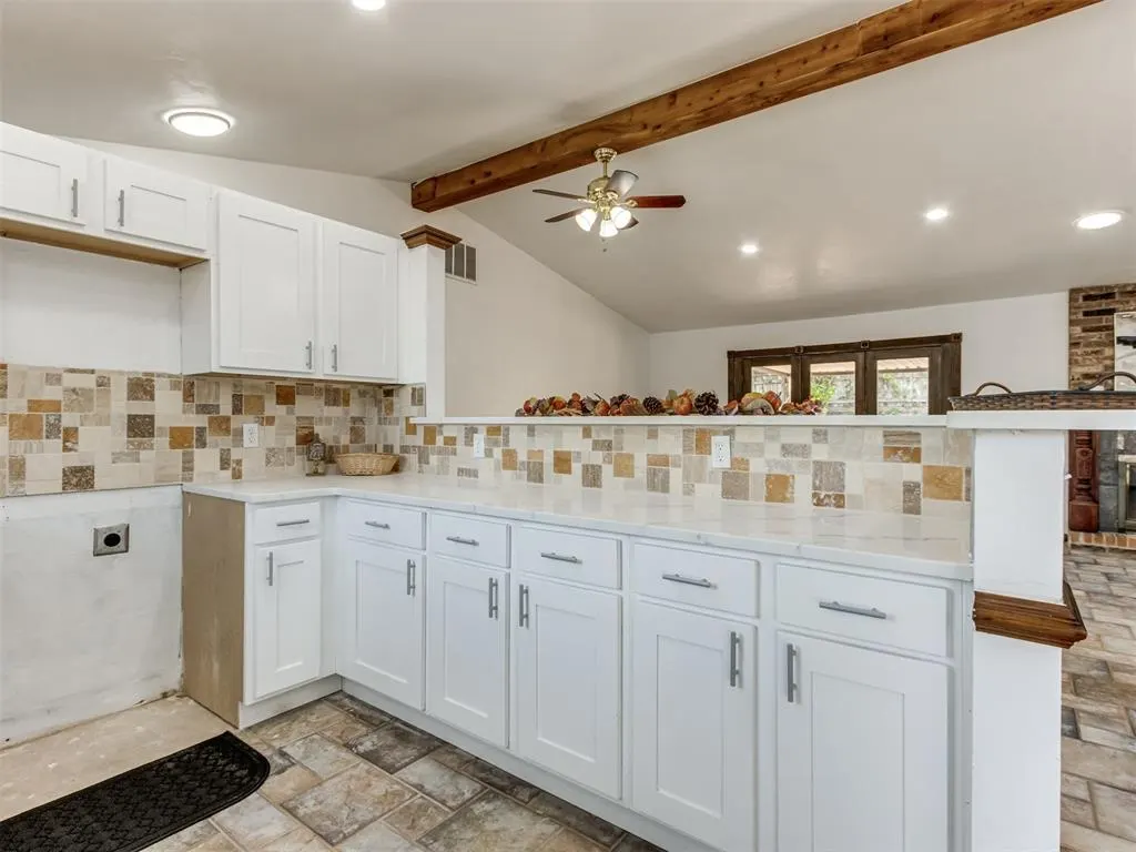 Photo 18 — 6613 Edgebrook Road, Oklahoma City, OK 73132