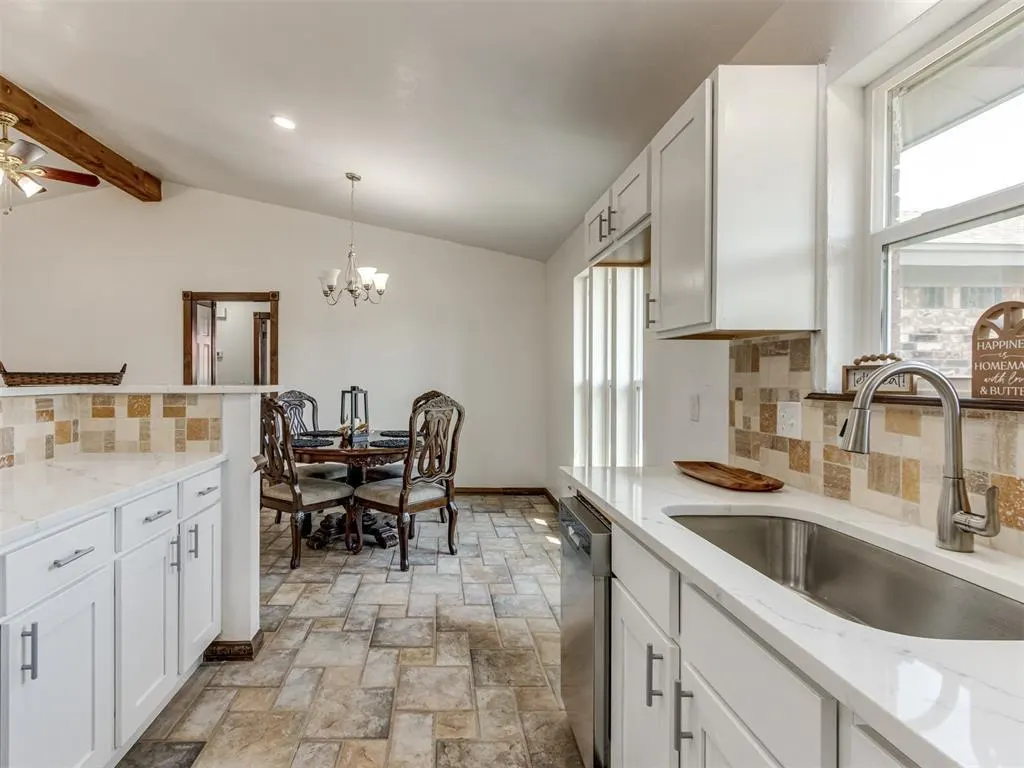 Photo 19 — 6613 Edgebrook Road, Oklahoma City, OK 73132