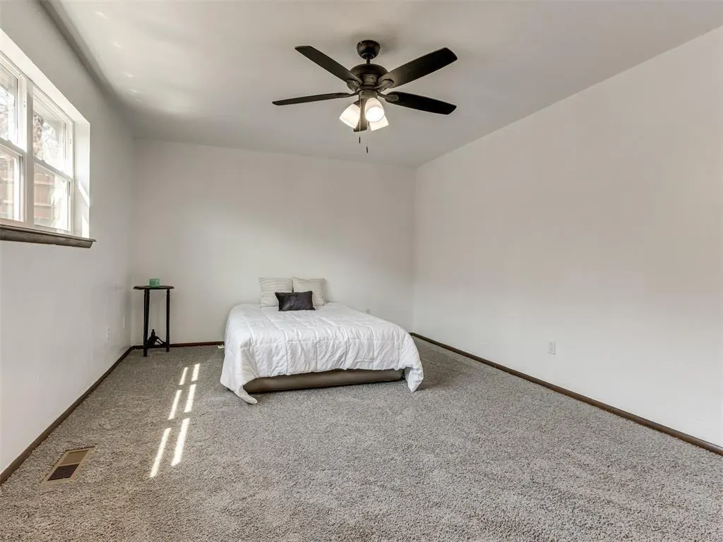 Photo 21 — 6613 Edgebrook Road, Oklahoma City, OK 73132