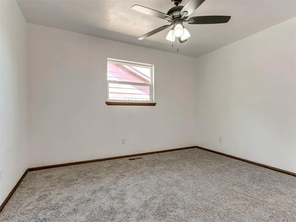 Photo 27 — 6613 Edgebrook Road, Oklahoma City, OK 73132