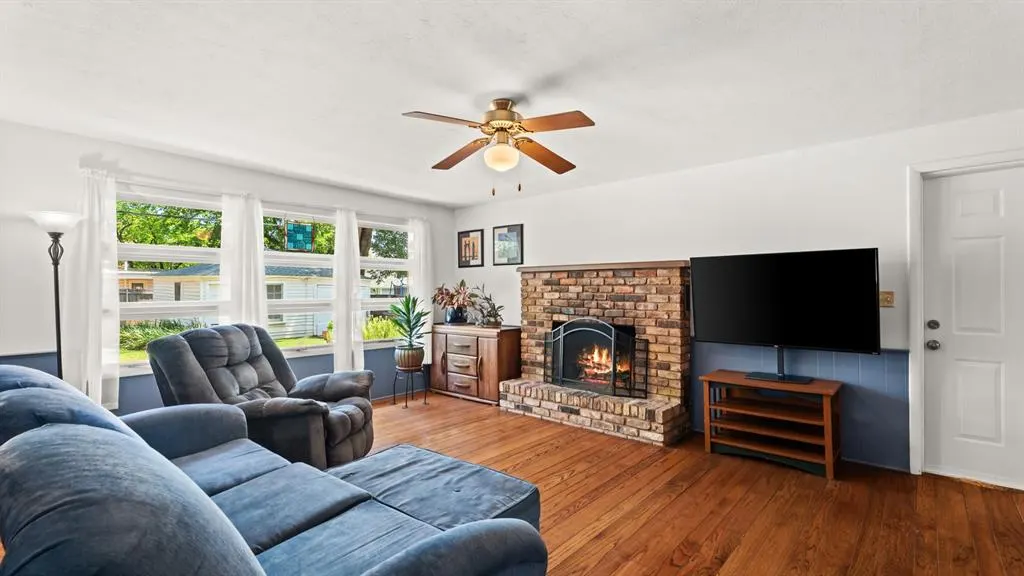 Photo 2 — 2619 NW 26th Street, Oklahoma City, OK 73107